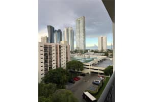16909 N Bay Rd 904, Sunny Isles Beach