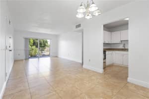 5112 Nw 79th Ave 305, Doral