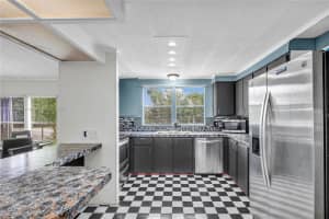 5321 Sw 30th Way, Dania Beach