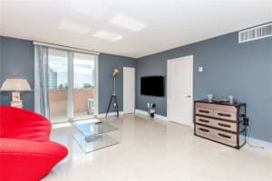 1750 James Ave 6d, Miami Beach