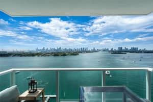 1000 West Ave 1515, Miami Beach