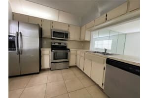 2390 Coral Springs Dr 2390, Coral Springs