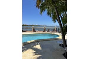 7845 Ne Bayshore Ct 20, Miami