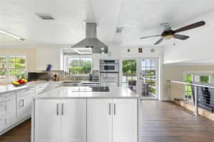 16530 Royal Poinciana Ct, Weston