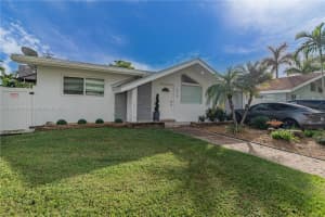 314 Se 3rd St 1, Dania Beach