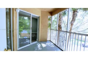 4045 W Mcnab Rd G304, Pompano Beach