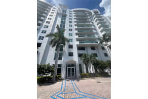 7910 Harbor Island Dr 1202, North Bay Village