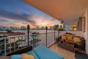 4000 Ne 170th St 602, North Miami Beach