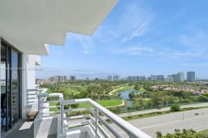 3300 Ne 192nd St 1707, Aventura