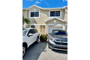 12267 Sw 50th St, Cooper City
