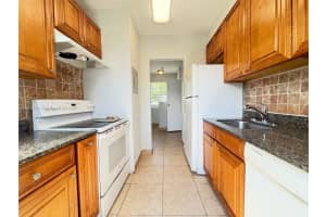 2525 N 23rd Ave 1, Hollywood