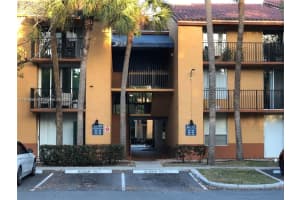 10757 Cleary Blvd 104, Plantation