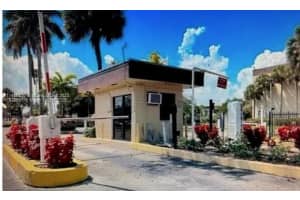 3121 Nw 47th Ter 411, Lauderdale Lakes