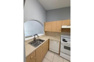2921 Se 13th Rd 202-39, Homestead