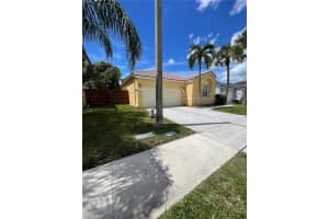 1356 Nw 159th Ln N/a, Pembroke Pines