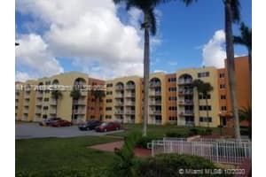 6970 Nw 186th St 3-205, Hialeah
