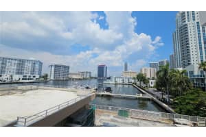 1965 S Ocean Dr 2s, Hallandale Beach