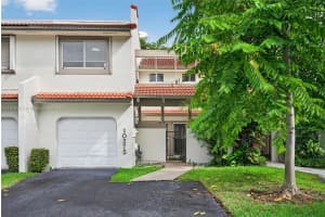 10275 Nw 46th St, Doral