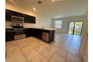 11422 Sw 250th St, Homestead