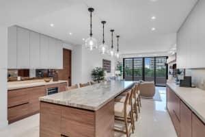 251 Crandon Blvd 327, Key Biscayne
