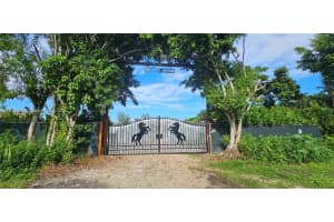12600 Sw 199 Ave, Miami