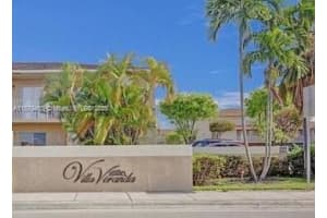3021 W 76th St C-101, Hialeah