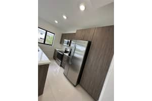 1184 Nw 3rd St 1184, Florida City