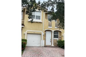 2145 Ne 7th St 2145, Homestead