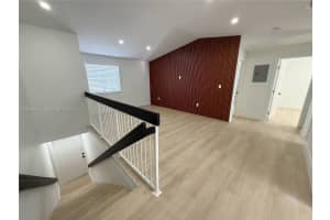 3252 W 70th St 202, Hialeah