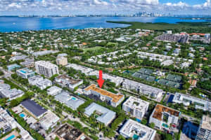 240 Galen Dr 207, Key Biscayne