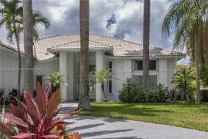 671 Nw 101st Ter, Plantation