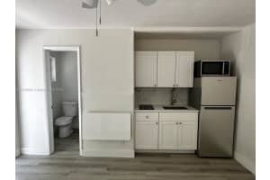 2115 N 17th Ct 4, Hollywood