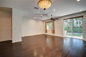 16097 Poppyseed Cir 1907, Delray Beach