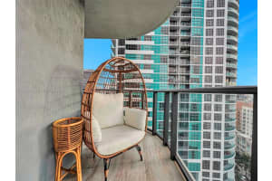 121 Ne 34th St 1601, Miami