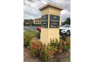 8460 Sunrise Lakes Blvd 208, Sunrise