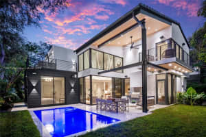 4024 Bonita Ave, Miami