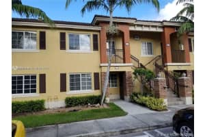 990 Ne 33rd Ter 102, Homestead