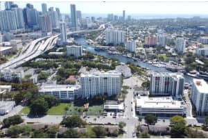 444 Nw 5th St, Miami