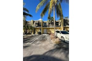622 Sw 1st St 622, Boynton Beach