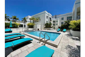 9172 Collins Ave 214, Surfside