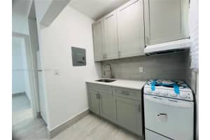 13390 Ne 6th Ave 3, North Miami