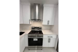 841 W 50th St 2, Hialeah 841 W 50th St 2, Hialeah