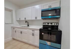 541 E 38th St Rear, Hialeah