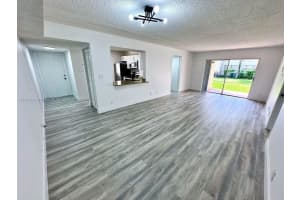 12167 Royal Palm Blvd 4c, Coral Springs