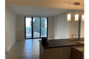 1010 Brickell Ave 1504, Miami