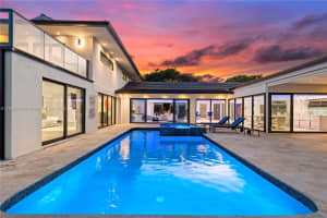 1025 Diplomat Parkway, Hollywood
