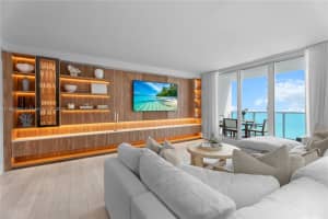 2301 Collins Ave 1523-24, Miami Beach
