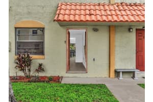 3911 Sw 52nd Ave 4-1, Pembroke Park