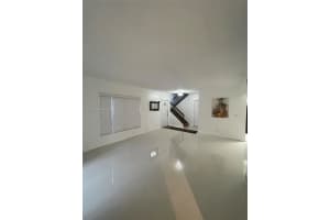 2718 S University Dr 17c, Davie 2718 S University Dr 17c, Davie