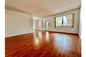 801 Sw 133rd Ter 317k, Pembroke Pines